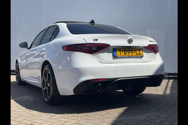 Alfa Romeo Giulia 2.0 T 281pk Veloce AWD Q4 Pano.dak Carplay