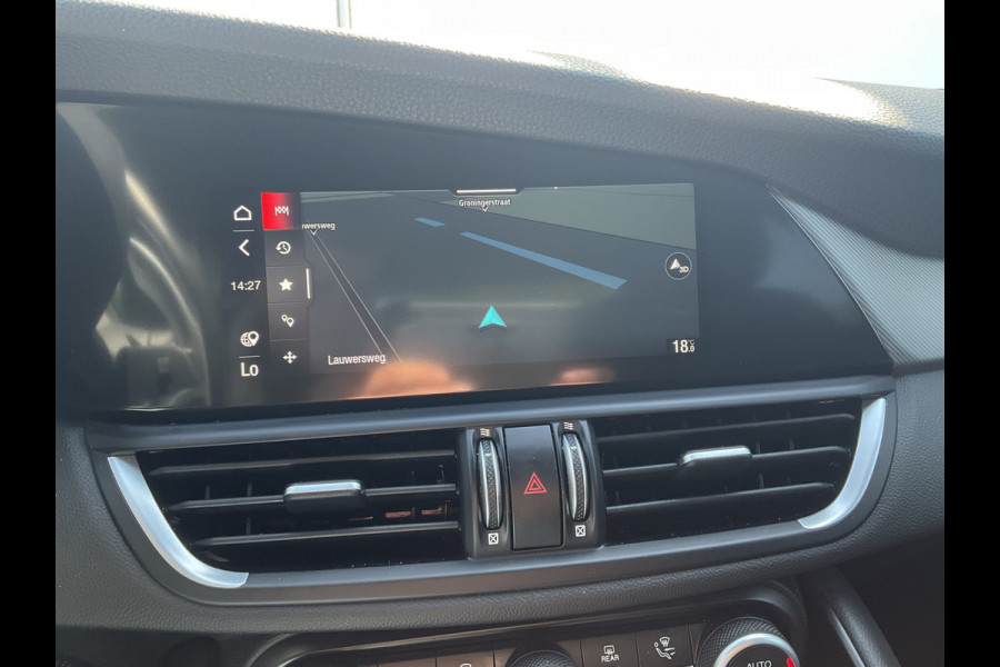 Alfa Romeo Giulia 2.0 T 281pk Veloce AWD Q4 Pano.dak Carplay