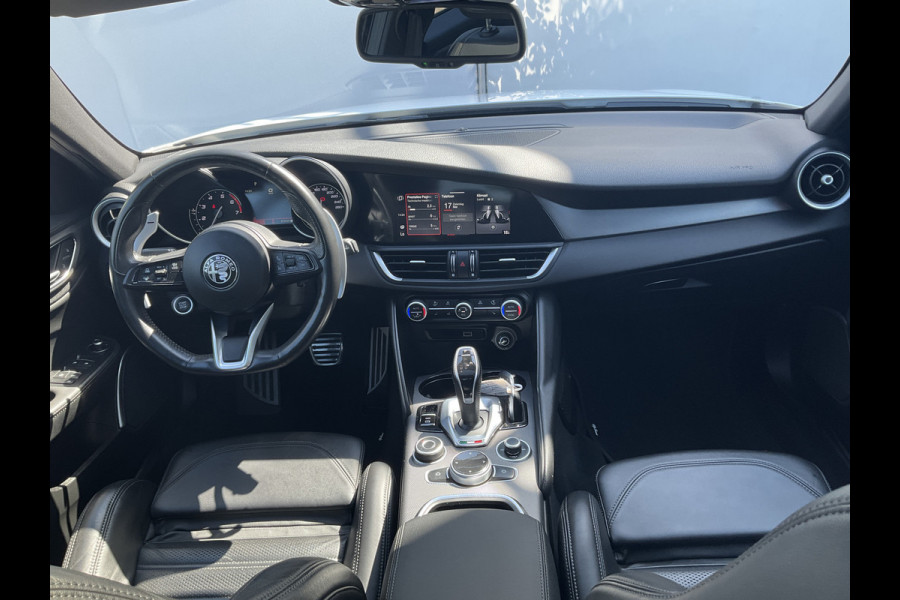 Alfa Romeo Giulia 2.0 T 281pk Veloce AWD Q4 Pano.dak Carplay