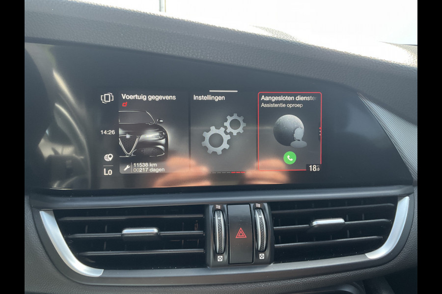 Alfa Romeo Giulia 2.0 T 281pk Veloce AWD Q4 Pano.dak Carplay