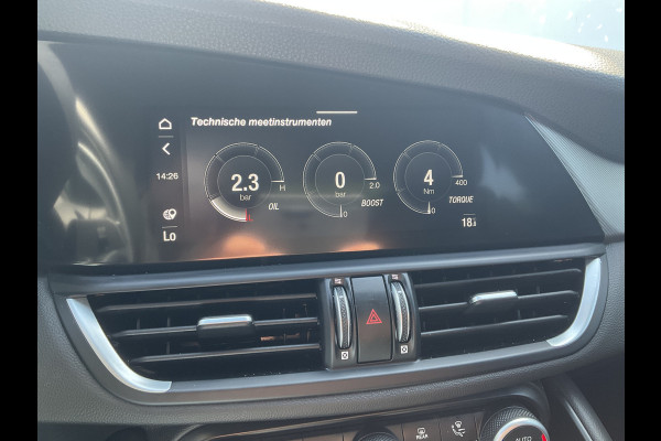 Alfa Romeo Giulia 2.0 T 281pk Veloce AWD Q4 Pano.dak Carplay