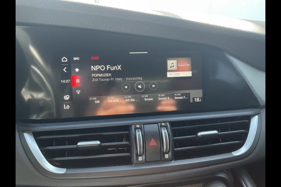 Alfa Romeo Giulia 2.0 T 281pk Veloce AWD Q4 Pano.dak Carplay