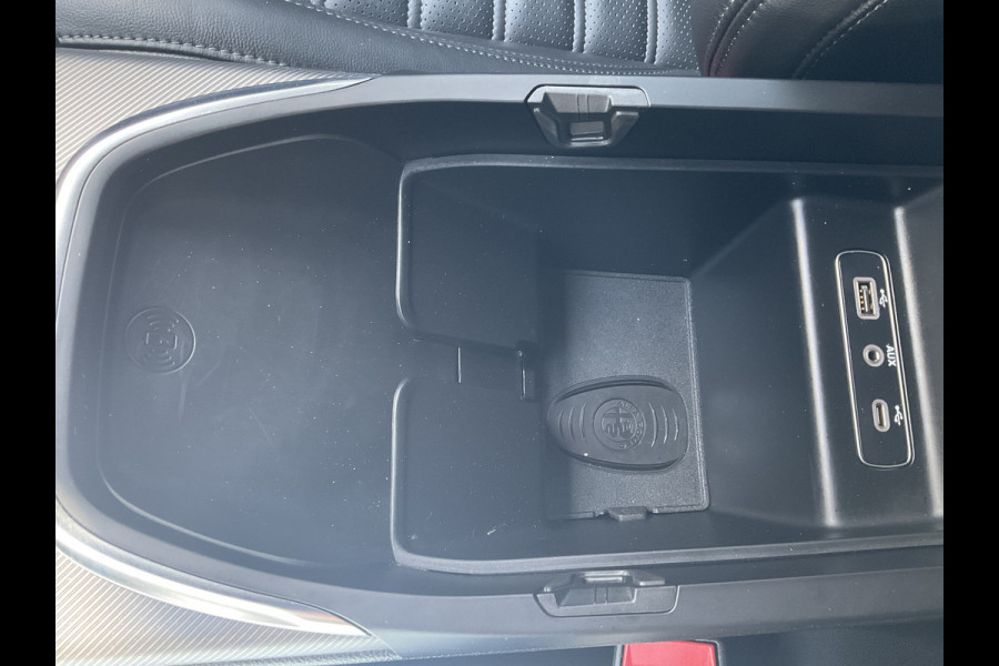 Alfa Romeo Giulia 2.0 T 281pk Veloce AWD Q4 Pano.dak Carplay