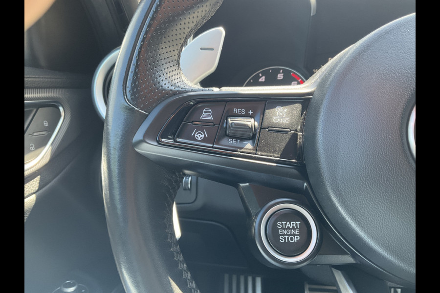 Alfa Romeo Giulia 2.0 T 281pk Veloce AWD Q4 Pano.dak Carplay