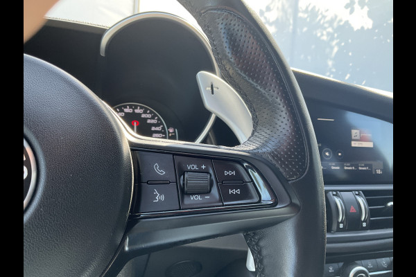 Alfa Romeo Giulia 2.0 T 281pk Veloce AWD Q4 Pano.dak Carplay