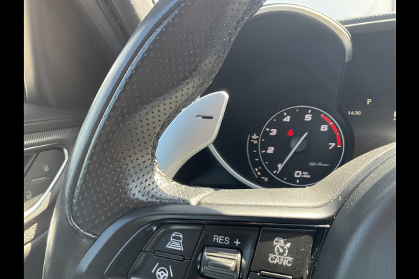 Alfa Romeo Giulia 2.0 T 281pk Veloce AWD Q4 Pano.dak Carplay