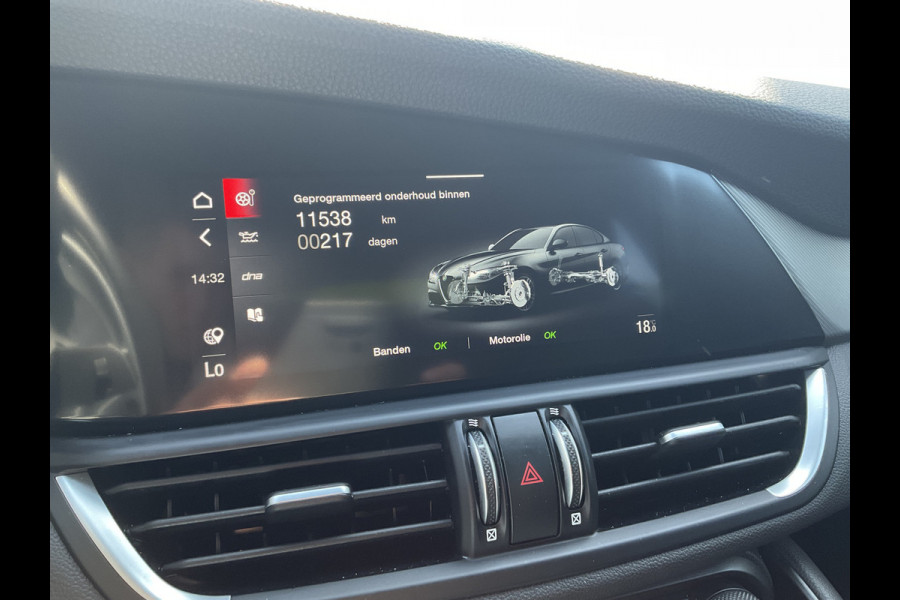 Alfa Romeo Giulia 2.0 T 281pk Veloce AWD Q4 Pano.dak Carplay