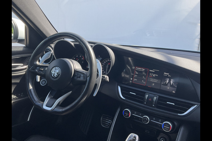 Alfa Romeo Giulia 2.0 T 281pk Veloce AWD Q4 Pano.dak Carplay