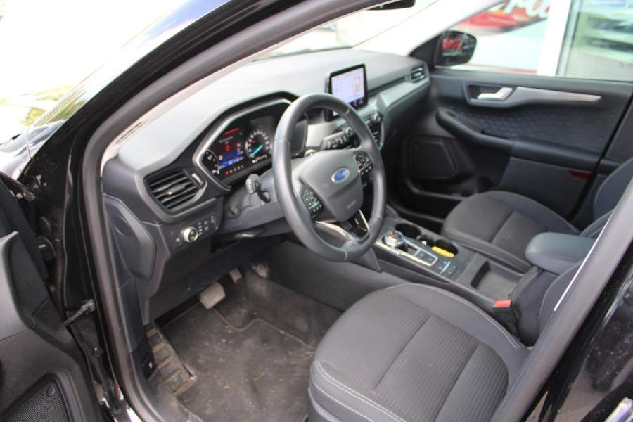 Ford Kuga 2.5 PHEV Titanium | Adaptieve Cruise Control | 18 Inch Lichtmetalen Velgen | Climate Control | PDC V +A | BLIS |