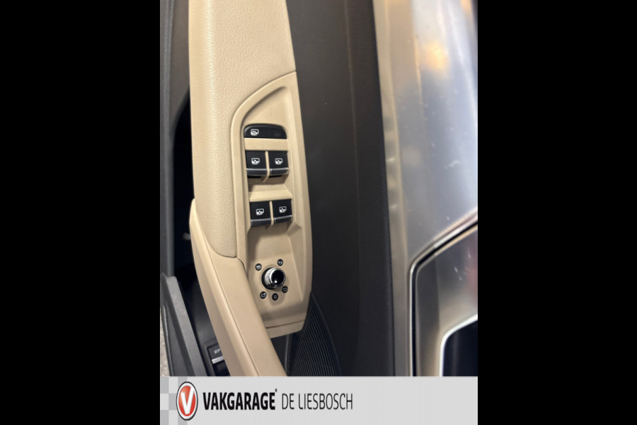Audi Q5 50 TFSI e quattro Pro Line / Leder /panorama-dak / trekhaak /luchtvering
