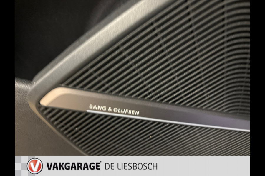 Audi Q5 50 TFSI e quattro Pro Line / Leder /panorama-dak / trekhaak /luchtvering