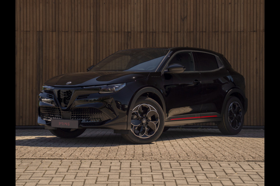 Alfa Romeo junior 1.2 Turbo Ibrida Speciale | Adapt. cruise | Camera | Sport Pack