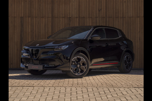Alfa Romeo junior 1.2 Turbo Ibrida Speciale | Adapt. cruise | Camera | Sport Pack