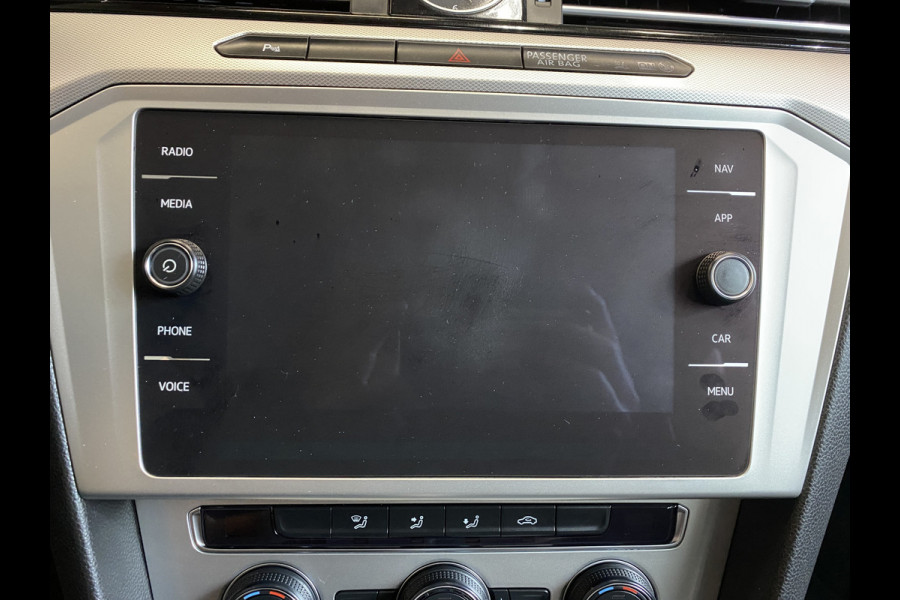 Volkswagen Passat Variant 1.4 TSI Comfortline Business navigatie | carplay