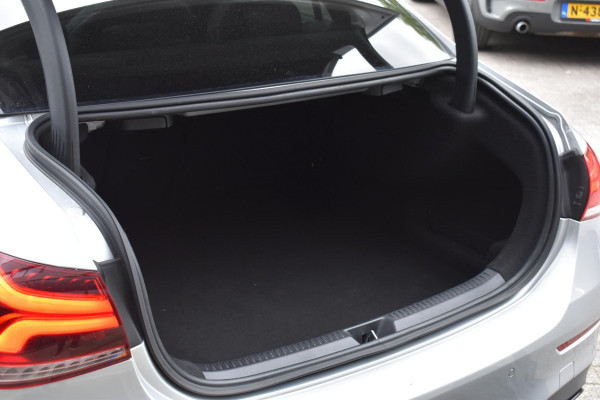 Mercedes-Benz A-Klasse 250 4MATIC AMG Pano 360 Lane ACC BM Ambiance