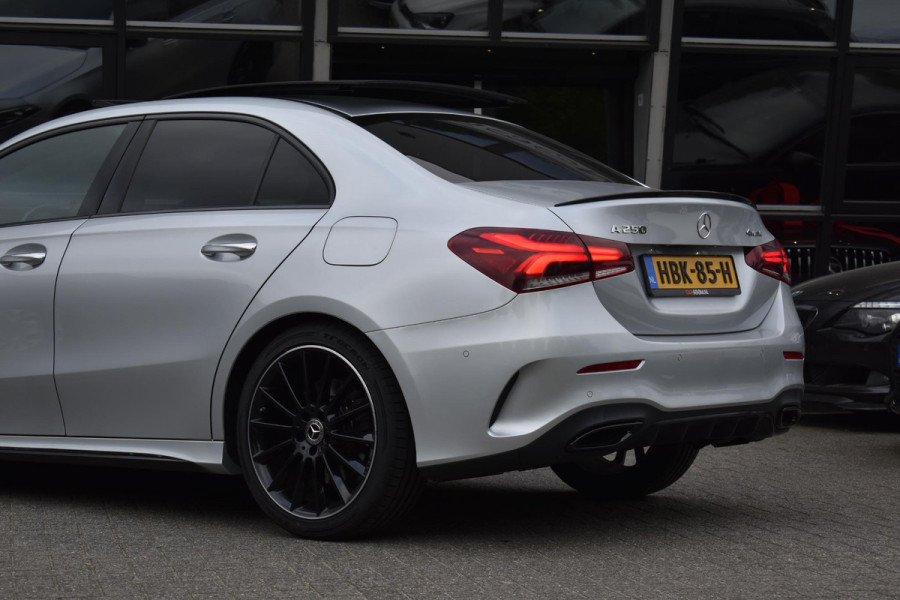 Mercedes-Benz A-Klasse 250 4MATIC AMG Pano 360 Lane ACC BM Ambiance