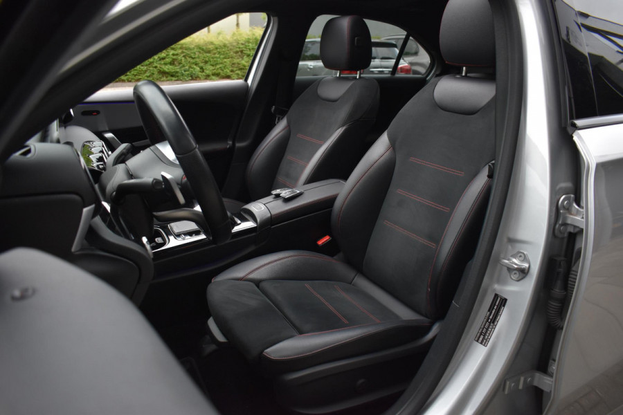 Mercedes-Benz A-Klasse 250 4MATIC AMG Pano 360 Lane ACC BM Ambiance