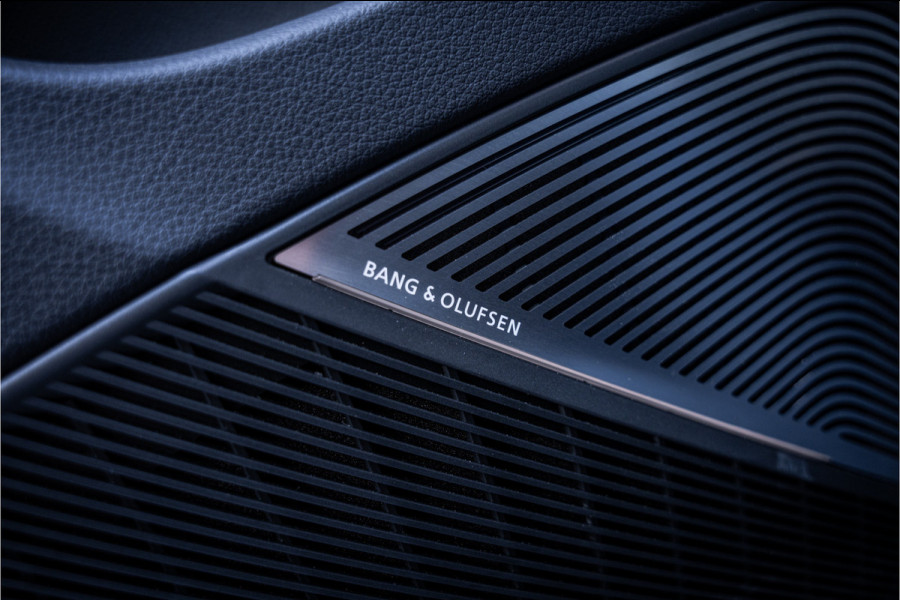 Audi RSQ8 4.0 TFSI quattro Performance - Keramisch | Panorama | B&O High-End | Elek. Trekhaak