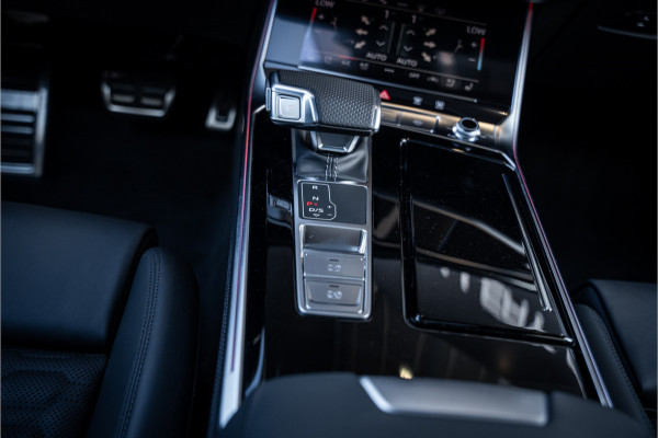 Audi RS6 Avant TFSI quattro performance 630PK - Panorama | Carbon | B&O | Stoelkoeling