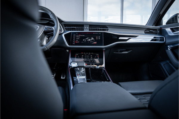 Audi RS6 Avant TFSI quattro performance 630PK - Panorama | Carbon | B&O | Stoelkoeling