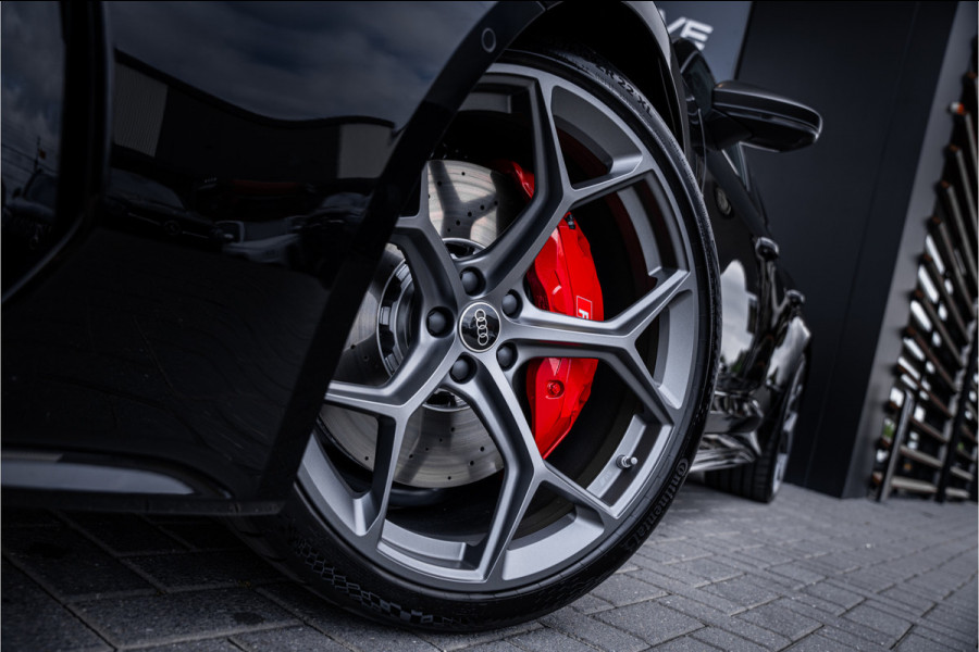 Audi RS6 Avant TFSI quattro performance 630PK - Panorama | Carbon | B&O | Stoelkoeling