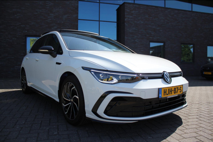 Volkswagen Golf 1.5 eTSI R-Line