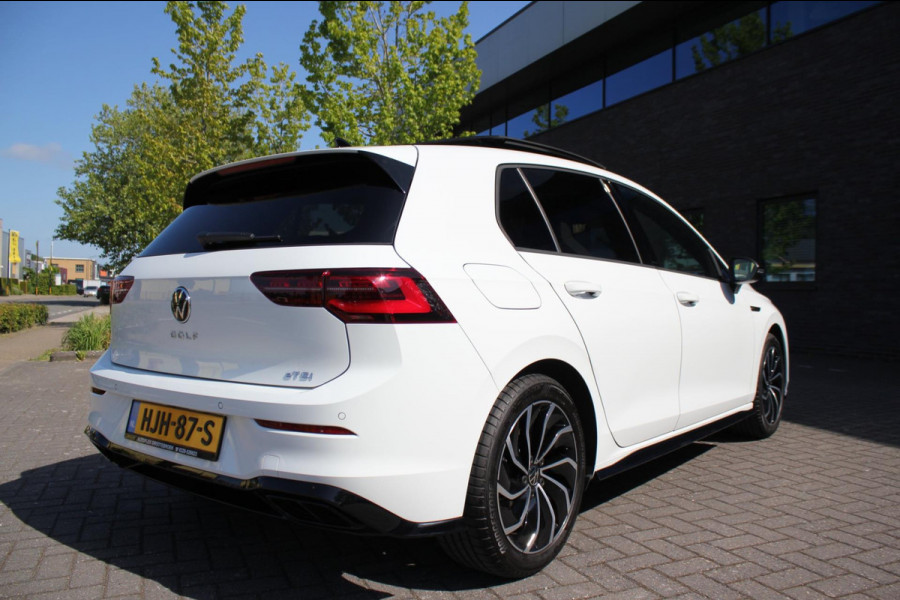 Volkswagen Golf 1.5 eTSI R-Line