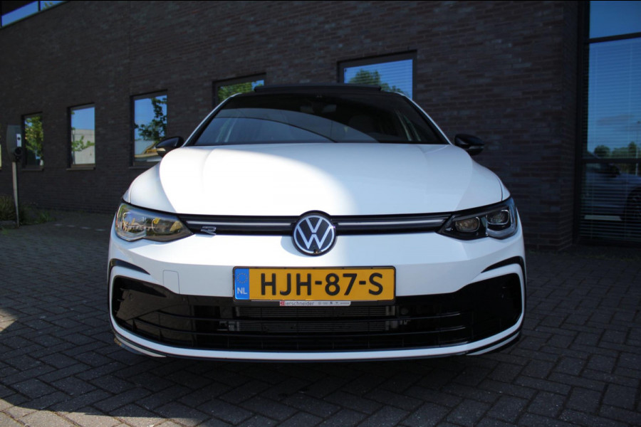 Volkswagen Golf 1.5 eTSI R-Line
