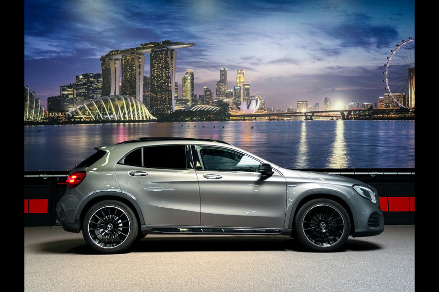 Mercedes-Benz GLA 180 AMG Night Edition |NL NAP|Panorama|Camera|Keyless