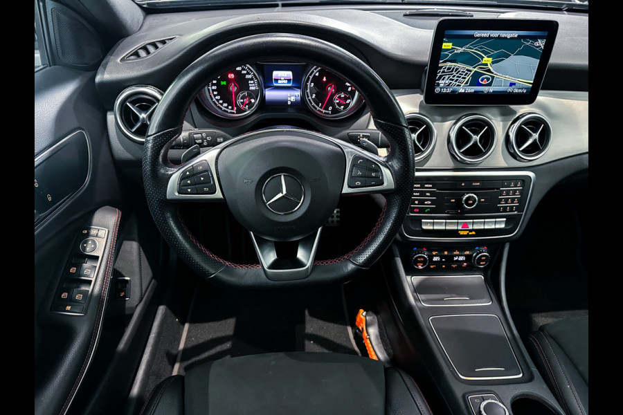Mercedes-Benz GLA 180 AMG Night Edition |NL NAP|Panorama|Camera|Keyless