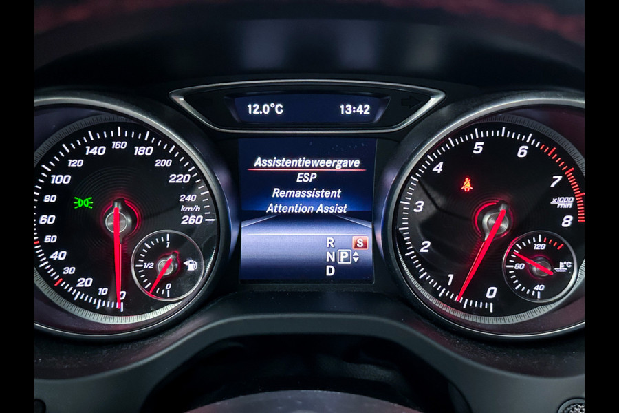 Mercedes-Benz GLA 180 AMG Night Edition |NL NAP|Panorama|Camera|Keyless