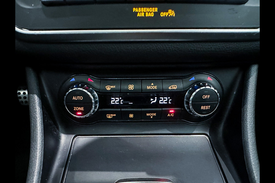 Mercedes-Benz GLA 180 AMG Night Edition |NL NAP|Panorama|Camera|Keyless