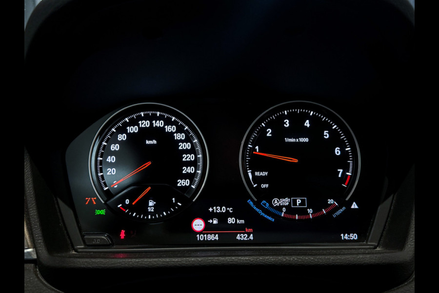 BMW X1 sDrive20i High Executive |Panorama|Trekhaak|LED