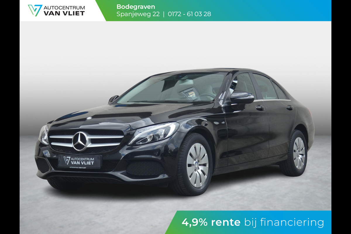 Mercedes-Benz C-Klasse 250 Ambition | LEDEREN BEKLEDING | NAVIGATIE | DEALER ONDERHOUDEN |