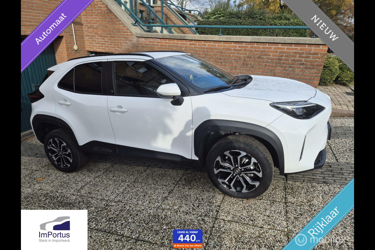 Toyota Yaris Cross 1.5 Hybrid 130 Teamplayer Winter+Safetypack Toyota Yaris Cross 1.5 Hybrid 130 Teamplayer Winter+Safetypack