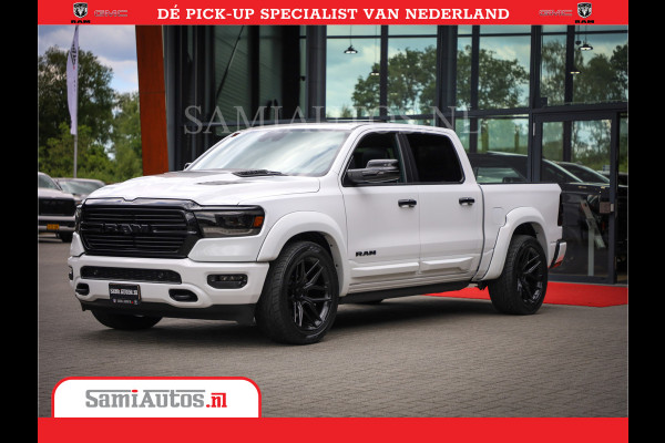 Dodge Ram 1500 Laramie Night | V8 5,7 402HP | Krachtige Hemi | Comfortabele Dubbele Cabine met Royale 5 Zitplaatsen | BPM vrij | Nu Leverbaar uit Voorraad | Voorraad Nr 2015 - 4725