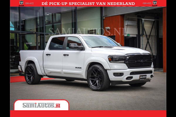 Dodge Ram 1500 Laramie Night | V8 5,7 402HP | Krachtige Hemi | Comfortabele Dubbele Cabine met Royale 5 Zitplaatsen | BPM vrij | Nu Leverbaar uit Voorraad | Voorraad Nr 2015 - 4725