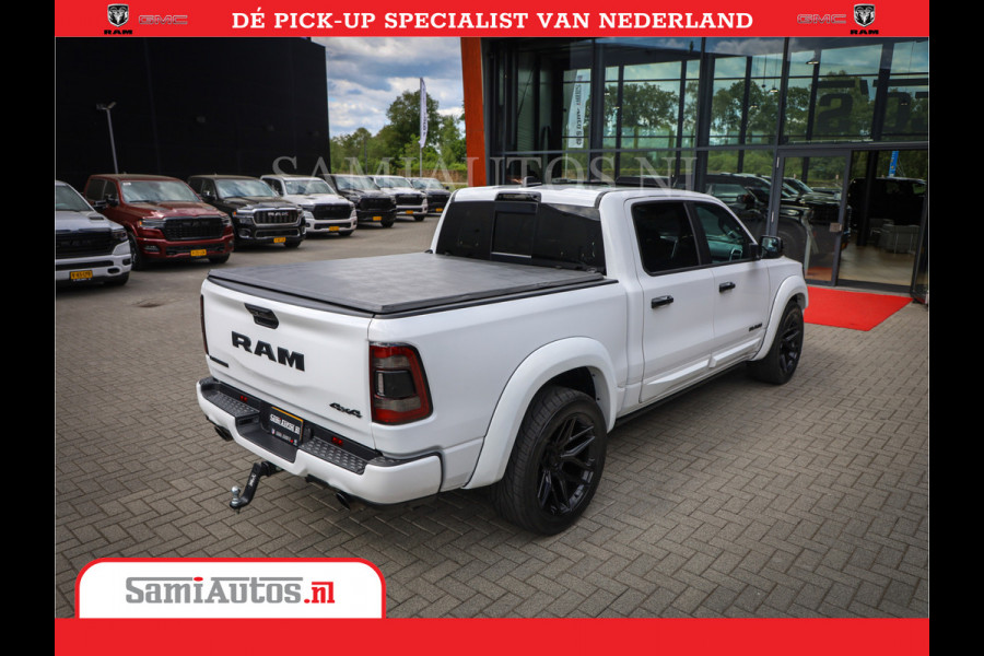 Dodge Ram 1500 Laramie Night | V8 5,7 402HP | Krachtige Hemi | Comfortabele Dubbele Cabine met Royale 5 Zitplaatsen | BPM vrij | Nu Leverbaar uit Voorraad | Voorraad Nr 2015 - 4725