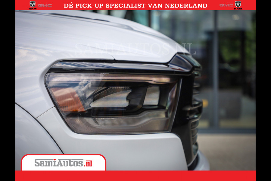 Dodge Ram 1500 Laramie Night | V8 5,7 402HP | Krachtige Hemi | Comfortabele Dubbele Cabine met Royale 5 Zitplaatsen | BPM vrij | Nu Leverbaar uit Voorraad | Voorraad Nr 2015 - 4725