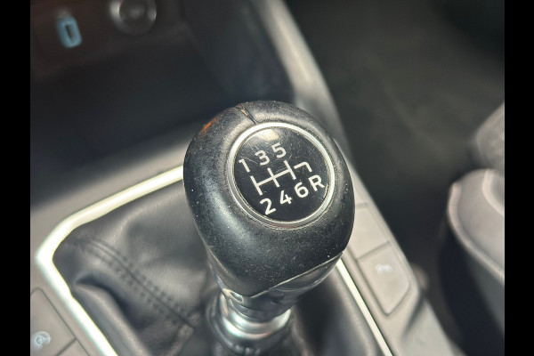 Ford Focus 1.0 EcoBoost Titanium Business, Navi, PDC, Stoelverwarming