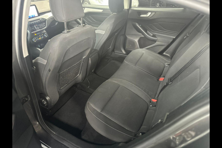 Ford Focus 1.0 EcoBoost Titanium Business, Navi, PDC, Stoelverwarming