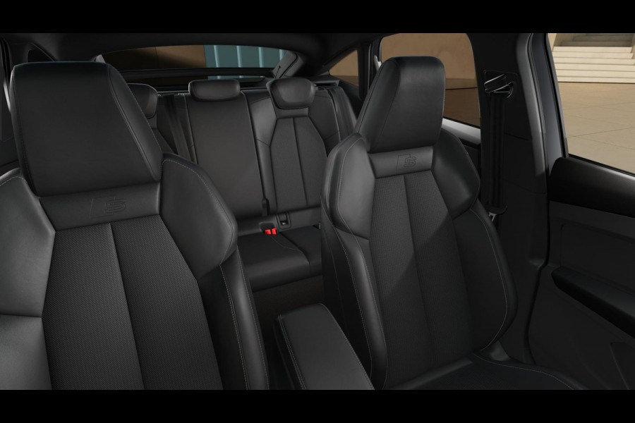 Audi Q4 Sportback e-tron 45 quattro S Edition 82 kWh panoramadak, achteruitrij camera, adaptive cruise control, optiek pakket zwart plus, privacy glass, lichtpakket, spiegelkappen zwart