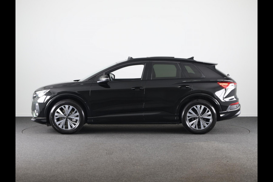 Audi Q4 e-tron 45 quattro Advanced edition 82 kWh Panoramadak, assistentiepakket, comfortpakket, optiekpakket zwart plus, privacy glass