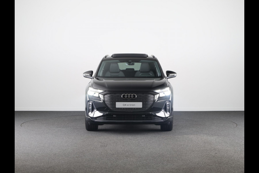 Audi Q4 e-tron 45 quattro Advanced edition 82 kWh Panoramadak, assistentiepakket, comfortpakket, optiekpakket zwart plus, privacy glass