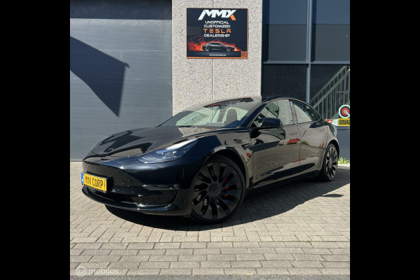 Tesla Model 3 Performance Zwart MiC + EAP