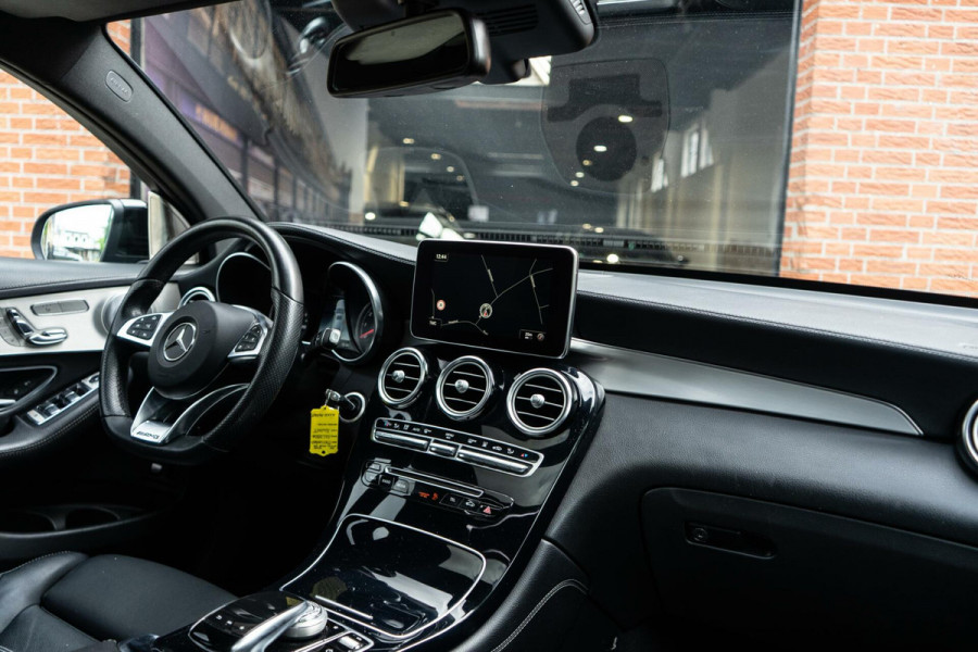 Mercedes-Benz GLC 350e 4MATIC AMG Burmester / Pano / 360