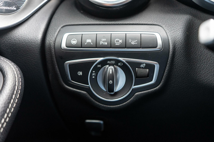 Mercedes-Benz GLC 350e 4MATIC AMG Burmester / Pano / 360