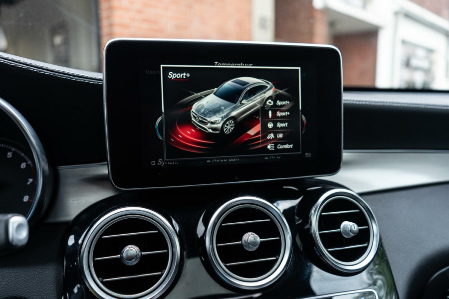 Mercedes-Benz GLC 350e 4MATIC AMG Burmester / Pano / 360