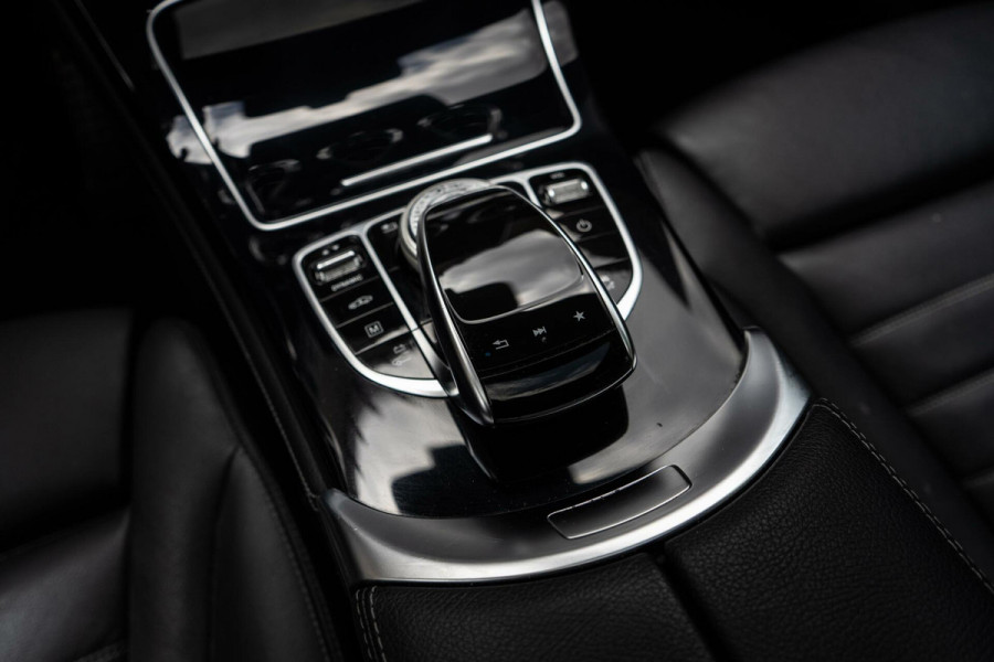 Mercedes-Benz GLC 350e 4MATIC AMG Burmester / Pano / 360