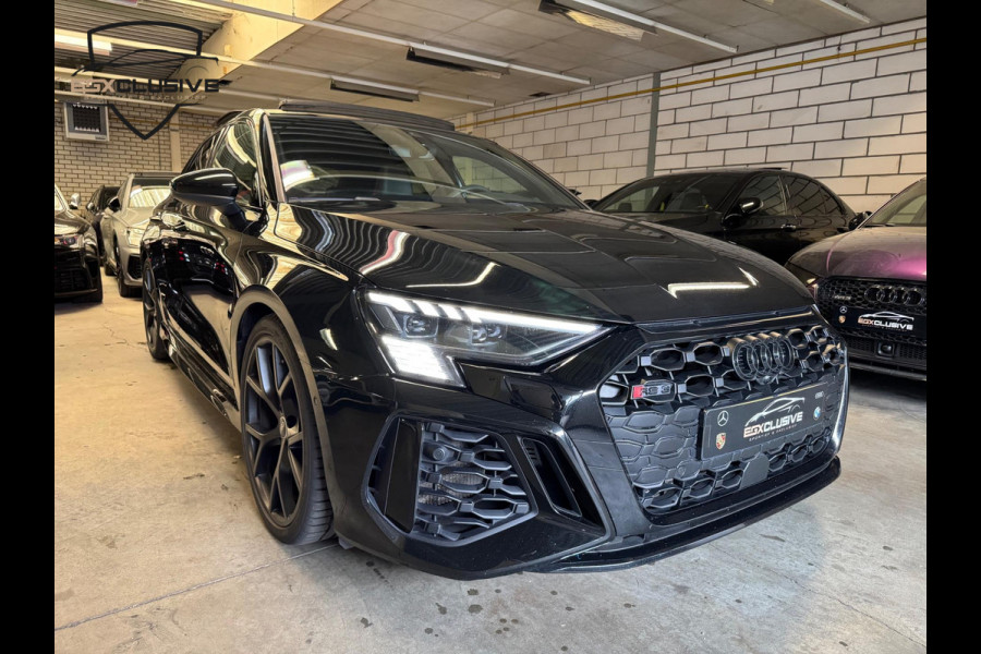 Audi A3 Sportback 2.5 TFSI RS 3 quattro RS ZETELS | PANO | ACC | LANE | ELEKTRISCHE STOELEN
